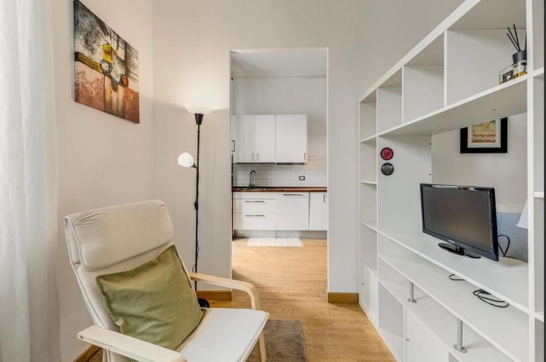 Ampio Monolocale Via Matteo Maria Boiardo 18 Apartment Mailand